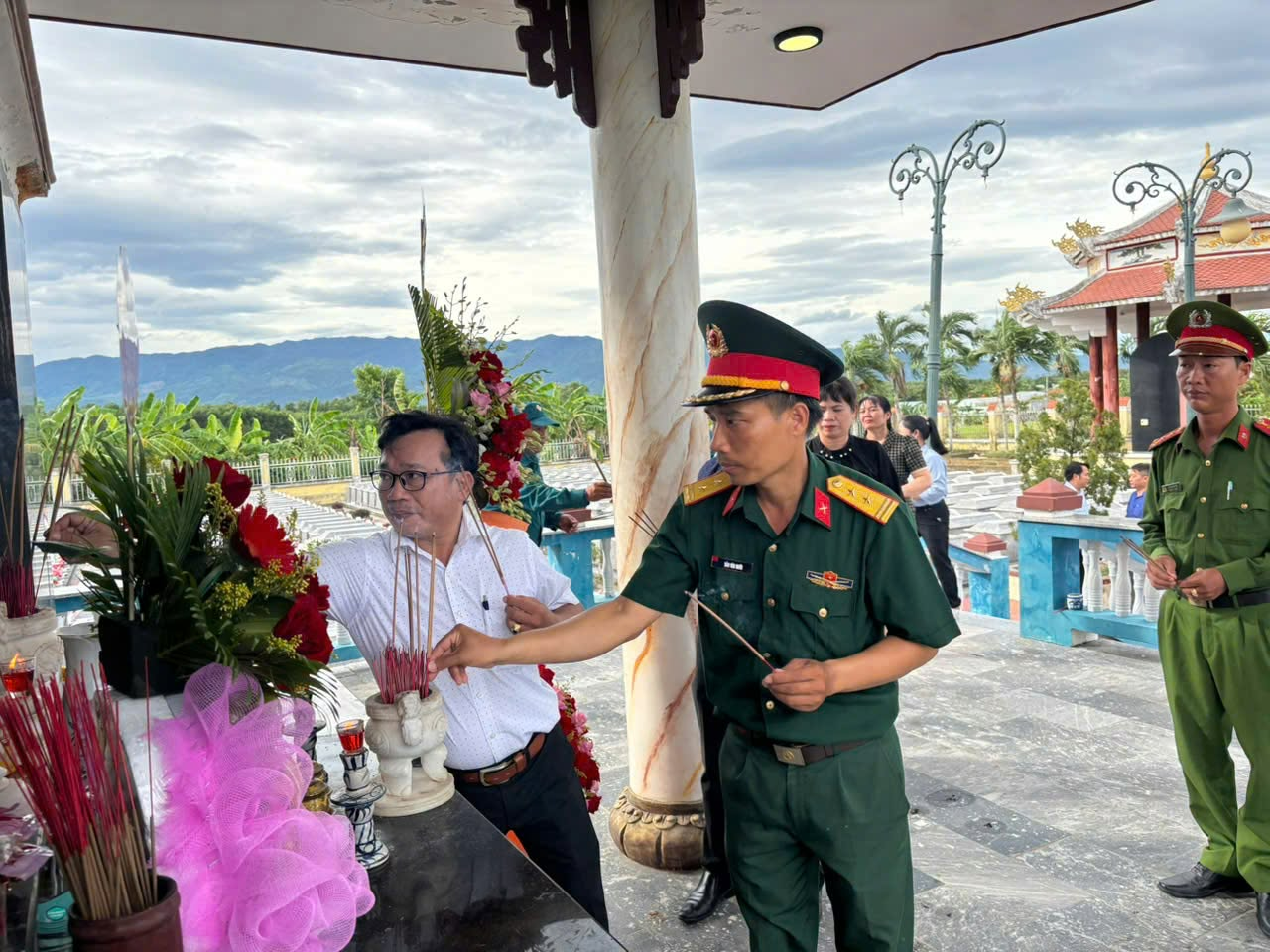 anh tin bai